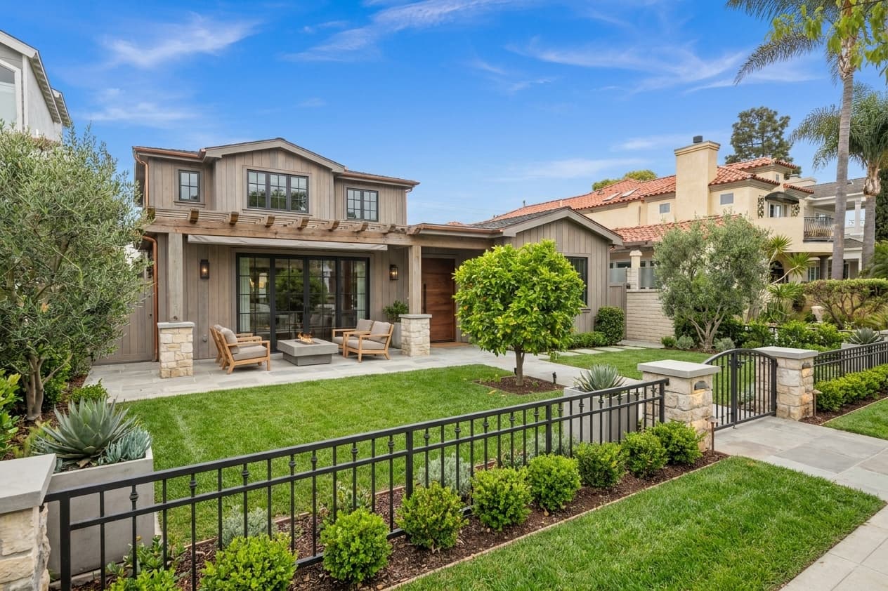 Street view of 649 I Avenue in Coronado Village